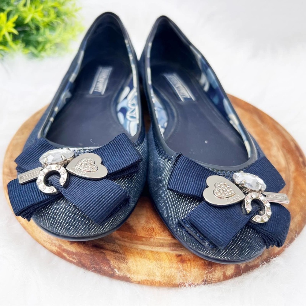 "COACH Poppy Navy/Denim Rhinestone Flats Size 7.5B - Chic Embellished Casual Sho - Picture 3 of 12